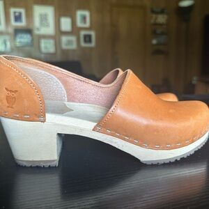 Swedish Hasbeens Tan Leather Mules